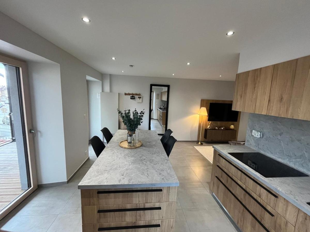 Appartement Pontarlier-Centre Екстериор снимка